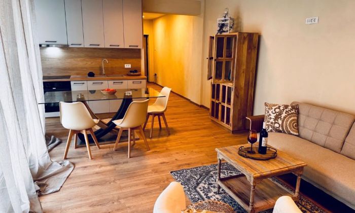 Apartament nou, 3 camere, mobilat