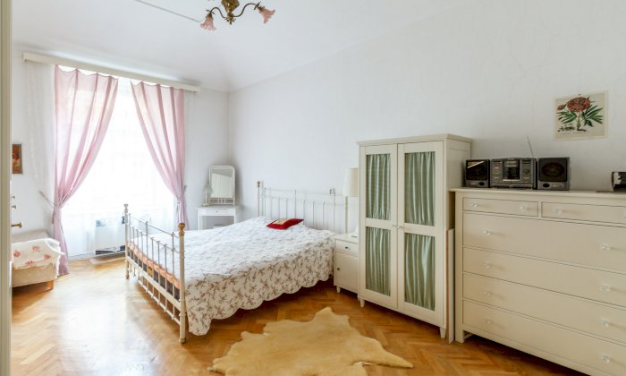 Apartament mobilat 1 cameră, etaj 2